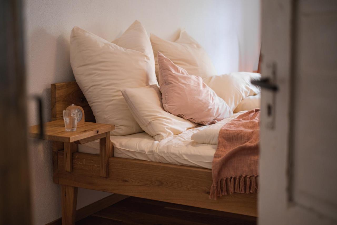 Gehobenes Ambiente In Historischer Wohnung Walting Zewnętrze zdjęcie
