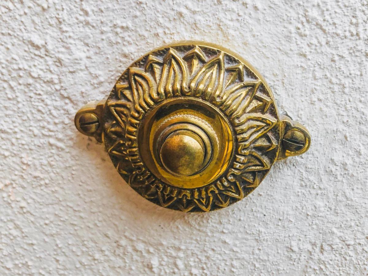 Gehobenes Ambiente In Historischer Wohnung Walting Zewnętrze zdjęcie