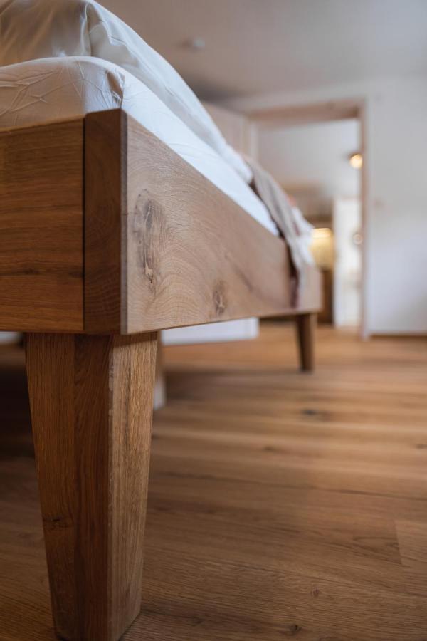 Gehobenes Ambiente In Historischer Wohnung Walting Zewnętrze zdjęcie