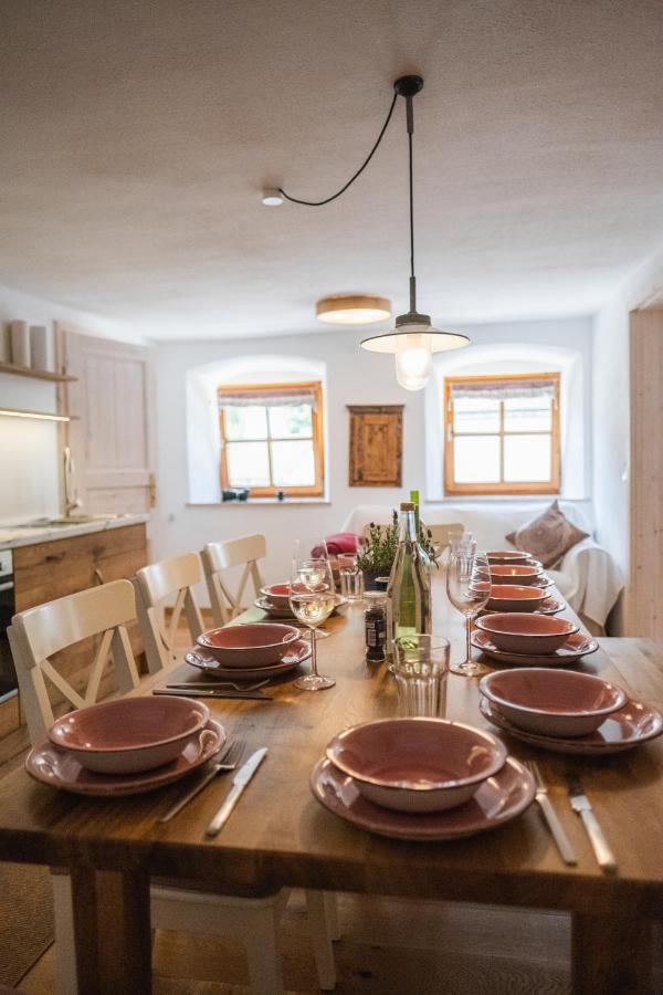 Gehobenes Ambiente In Historischer Wohnung Walting Zewnętrze zdjęcie